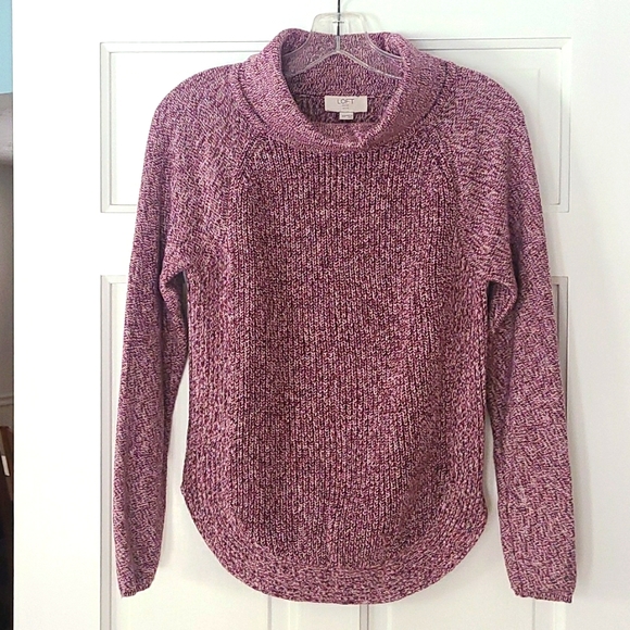 LOFT Sweaters - Loft Outlet Petite Sweater.  Size PXS Maroon,  dusty rose, & White.